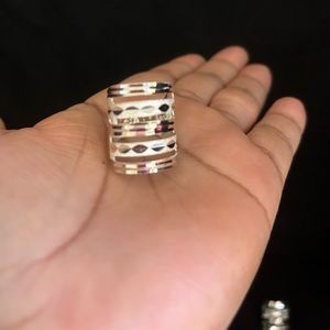 Sterling silver 9.25 women’s rings size:6.5–8.5–9 and 10 available.